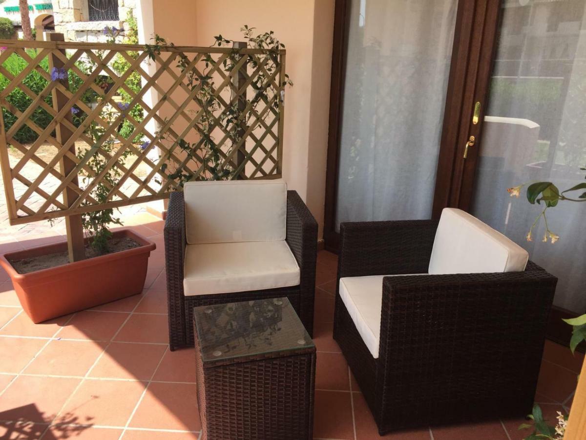Esmeralda'S Rooms Porto San Paolo  Exterior foto