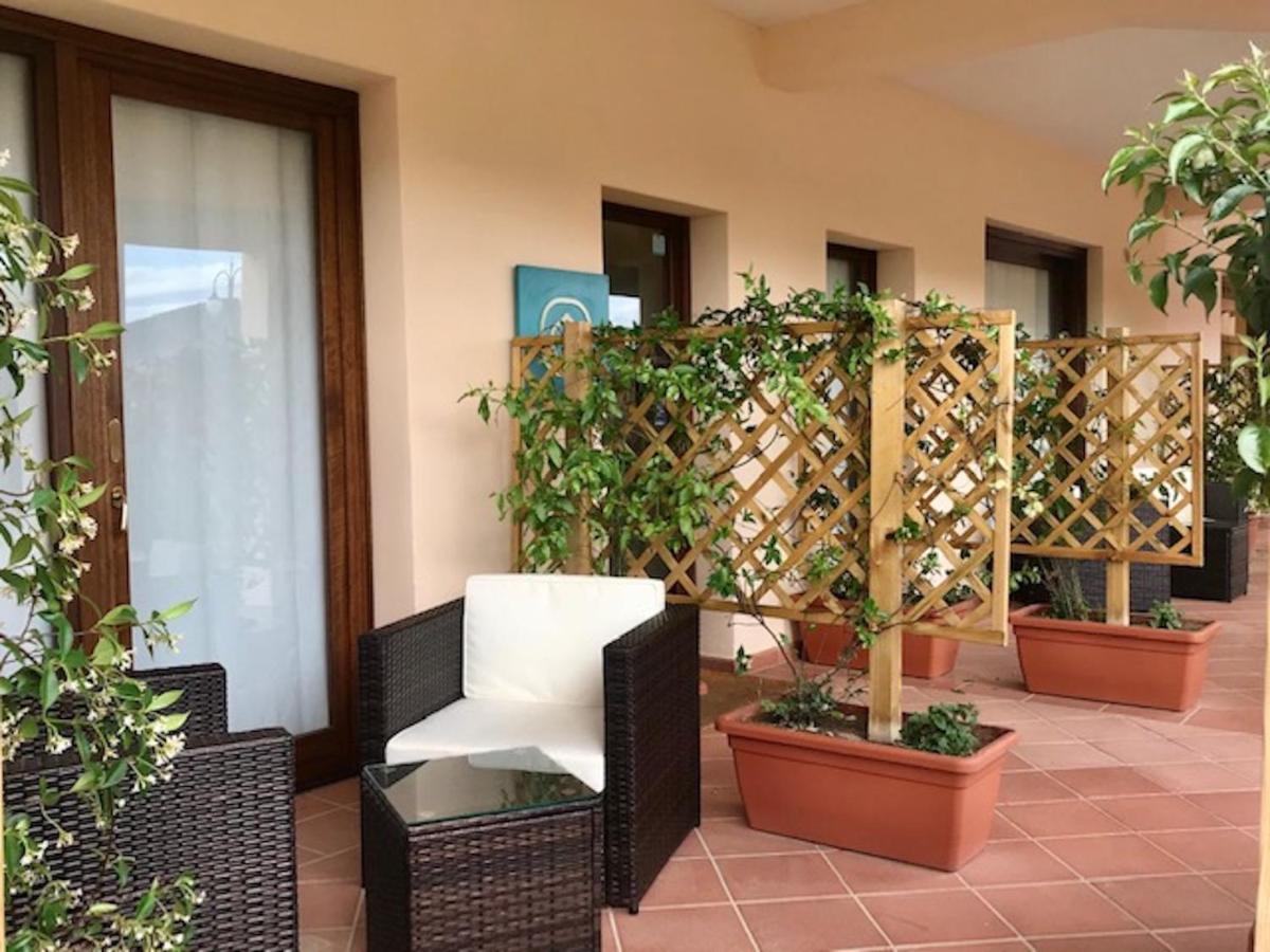 Esmeralda'S Rooms Porto San Paolo  Exterior foto